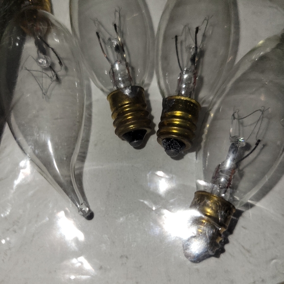 Incandescent chandelier lamp bulbs - Picture 3 of 4